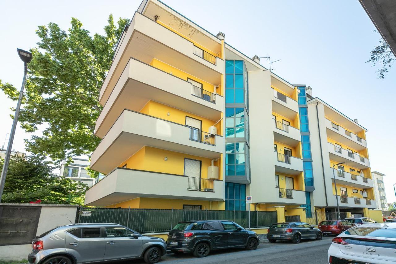 Alessia'S Flat - Affori Apartman Milánó Kültér fotó